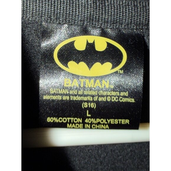 Batman Logo Black Yellow Hoodie Sweatshirt DC Comics Kangaroo Pocket Size Large - Picture 5 of 5